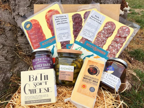 The perfect sharing board hamper outside