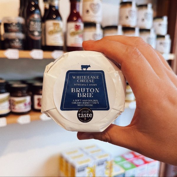 Whitelake cheese bruton brie